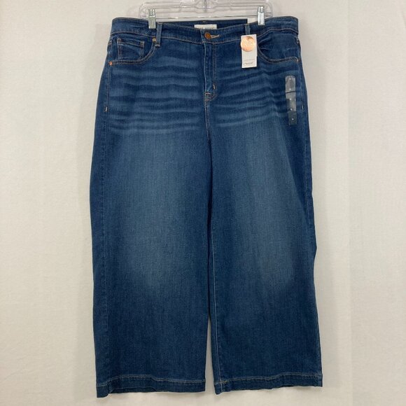 New Lane Bryant size 18 Blue Medium Wash Wide Leg Crop Jeans Stretch High Rise - Picture 1 of 10